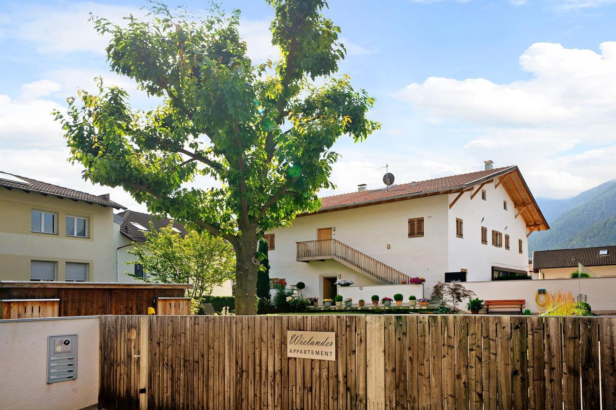 Appartement Wielander B West Latsch Buitenkant foto